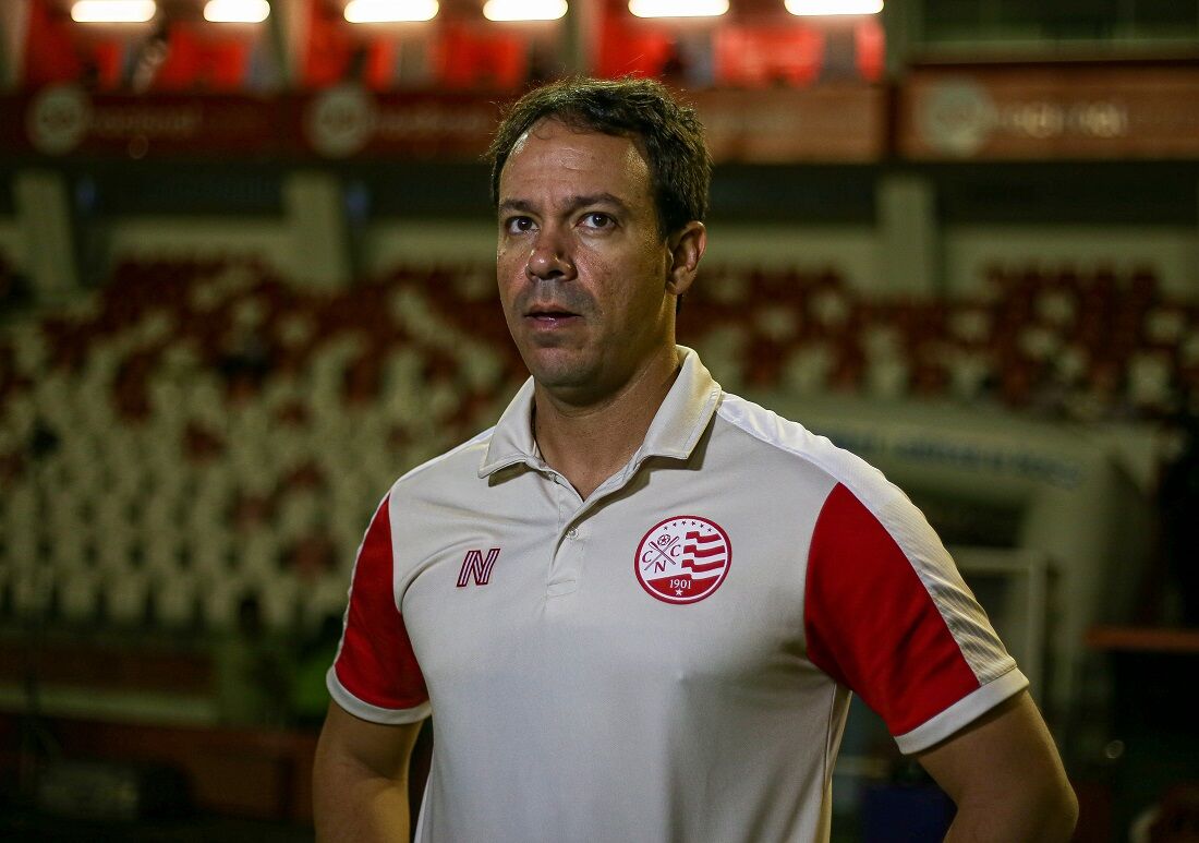 Dado Cavalcanti tem intenção de permanecer no Náutico em 2023