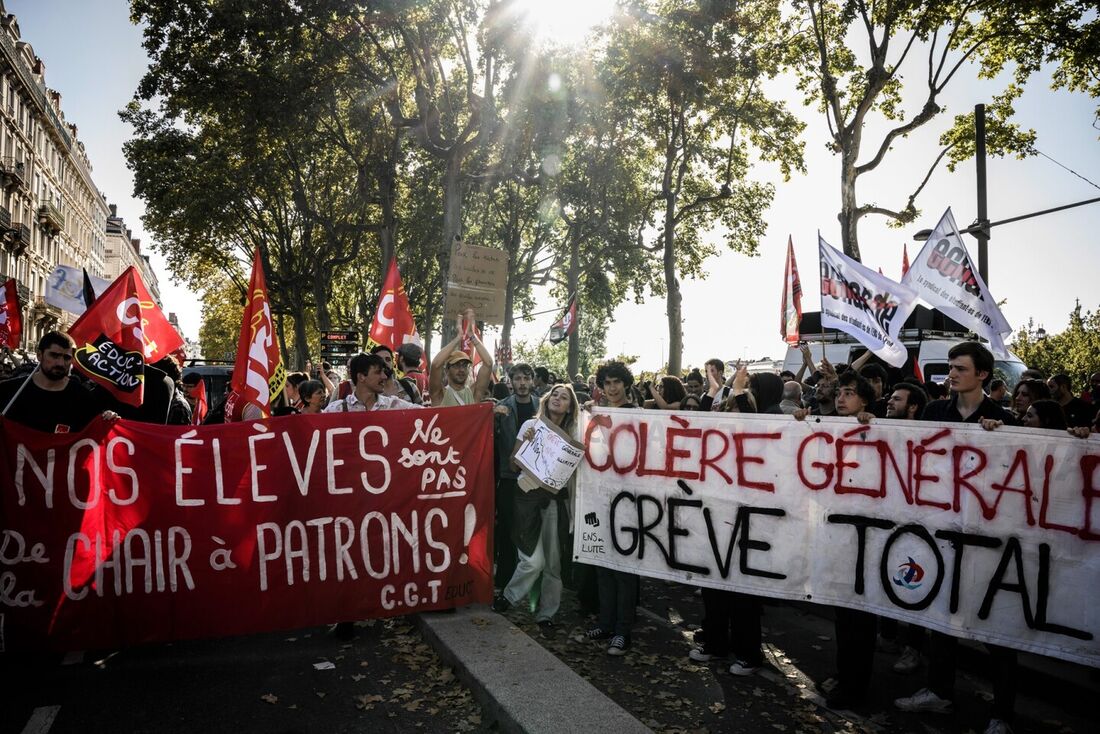 Trabalhadores em greve na França