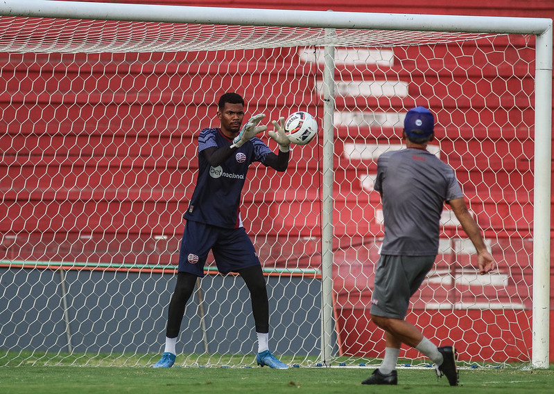 Bruno Lopes, goleiro do Náutico