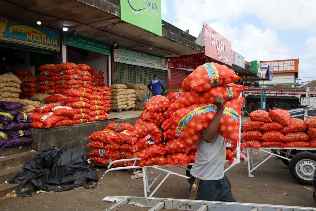 Além de reduzir custos para produtores, a implantação de Mini Ceasas vai melhorar a logística