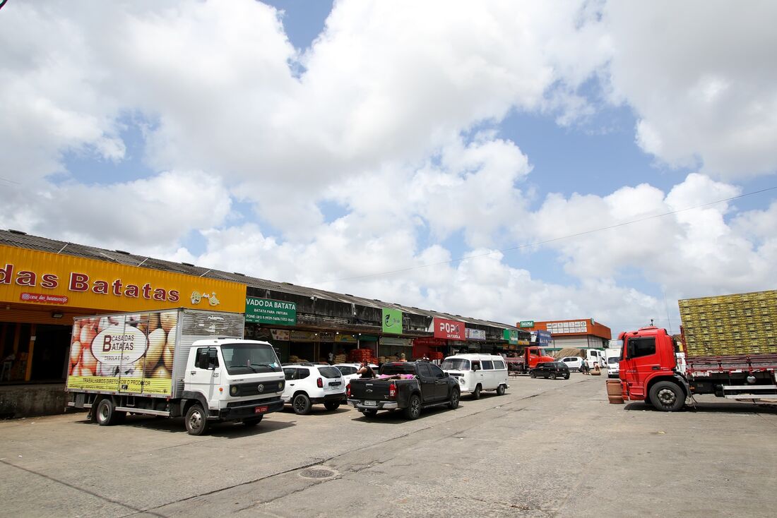 Construção da terceira entrada do Centro e novo estacionamento e deve solucionar a mobilidade interna do Ceasa