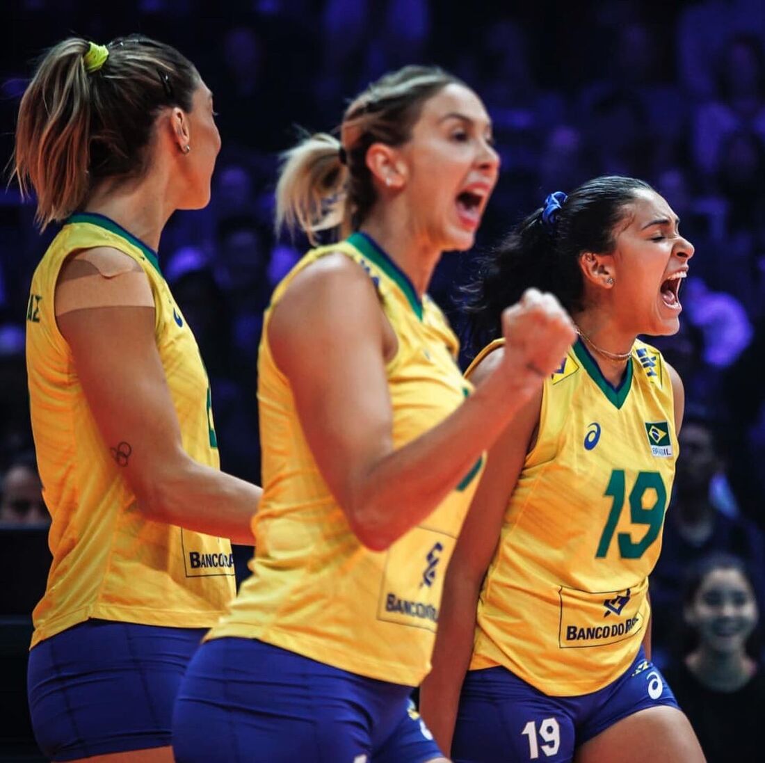 Seleção brasileira bateu a Bélgica por 3 a 1 e se classificou para as quartas do Mundial de vôlei feminino, na Holanda