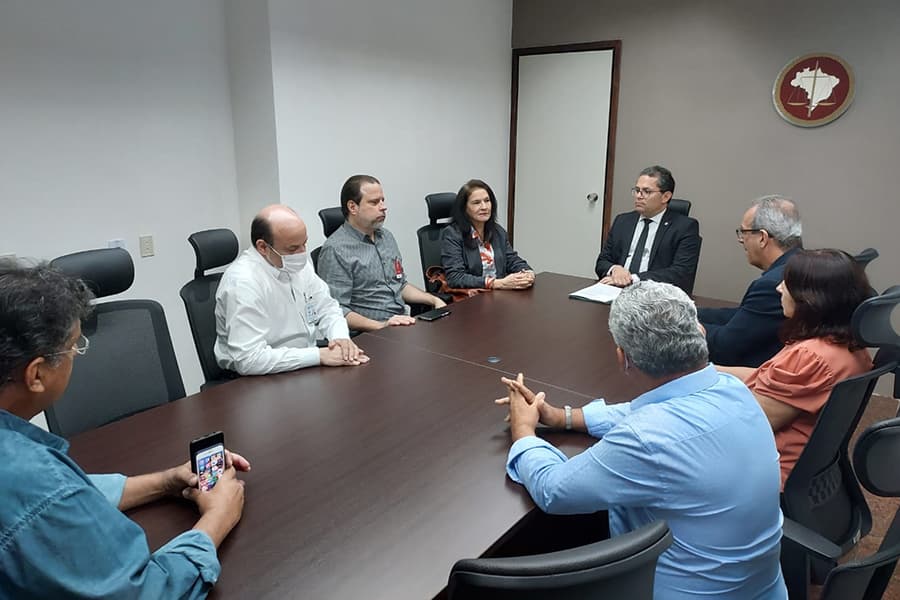 O Centro de Abastecimento e Logística de Pernambuco (Ceasa-PE) firmou um Acordo de Cooperação Técnica com a Agência de Defesa e Fiscalização Agropecuária do Estado de Pernambuco (Adagro) e a Agência Pernambucana de Vigilância Sanitária (Apevisa). A parcer