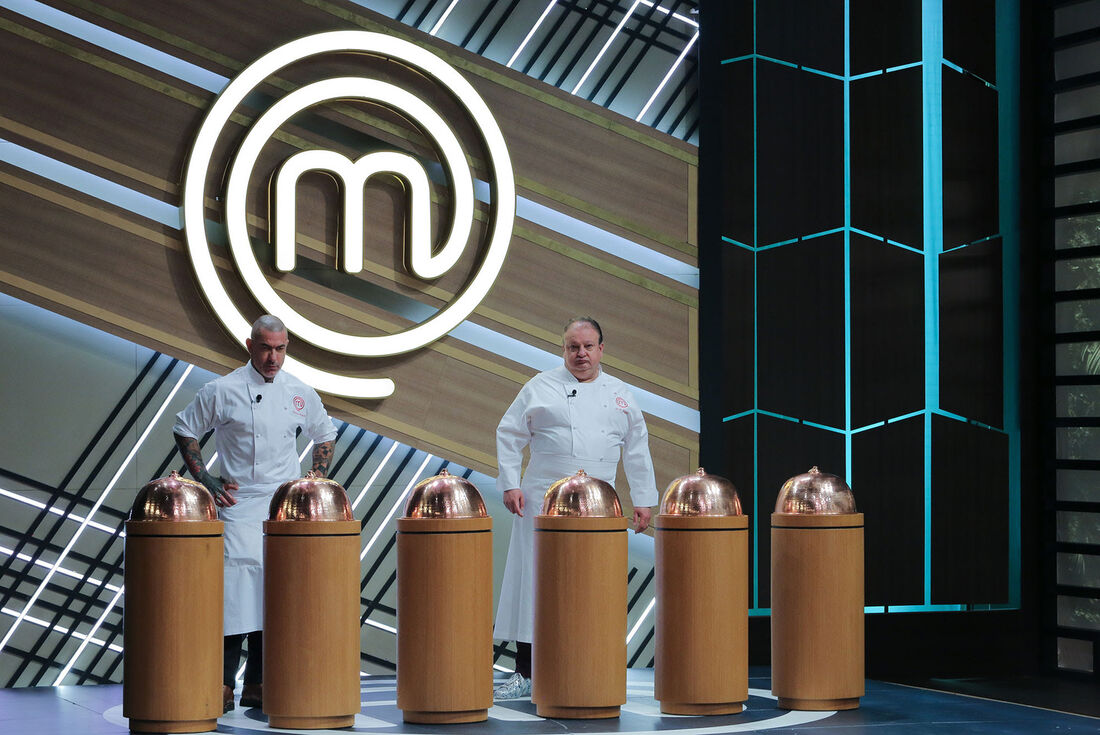 MasterChef Profissionais apresentará duelo entre os chefs Fogaça e Jacquin