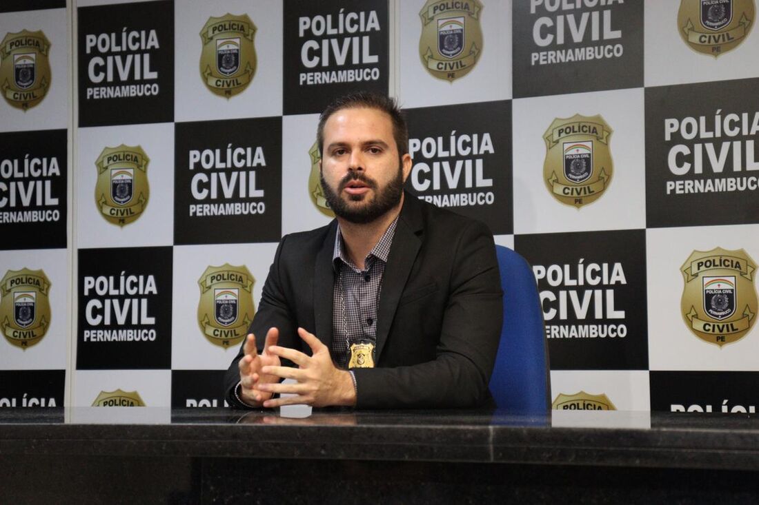 Delegado Alváro Grako, titular da Delegacia de Polícia de Roubos e Furtos