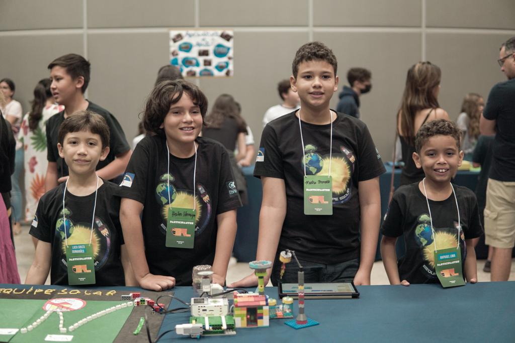 Alunos da Escola Conecta nas Olimpíadas da Blue Robotics League 