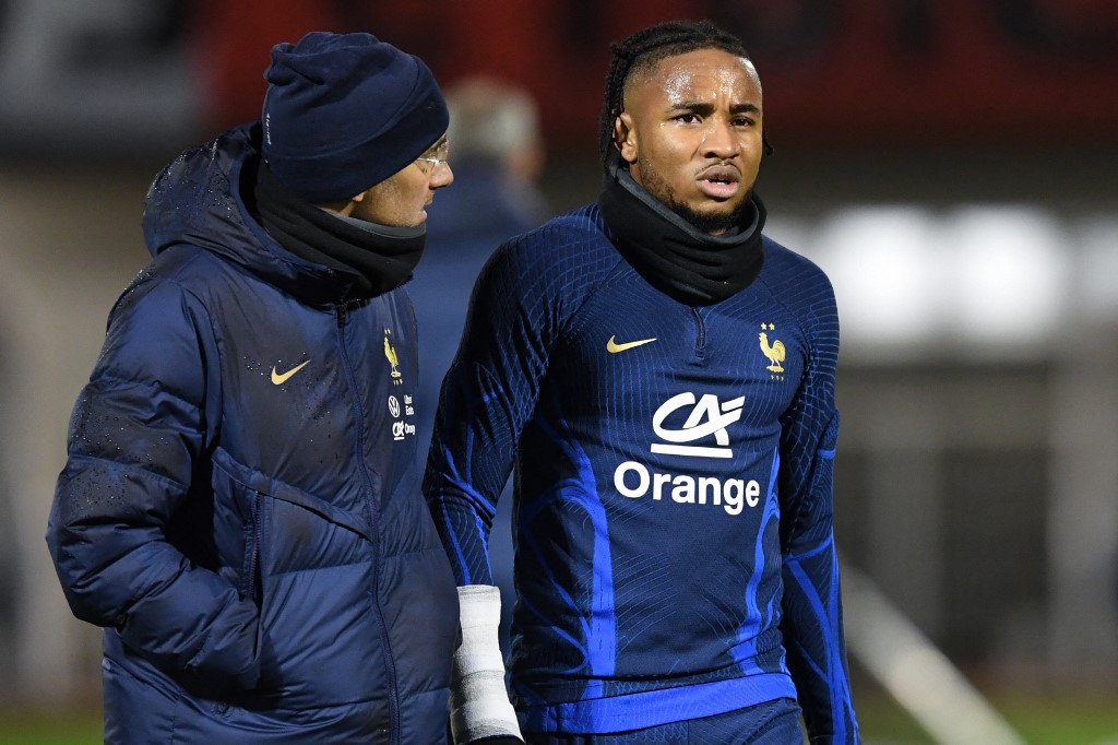 Nkunku se lesionou no treino da França, na última terça (15)