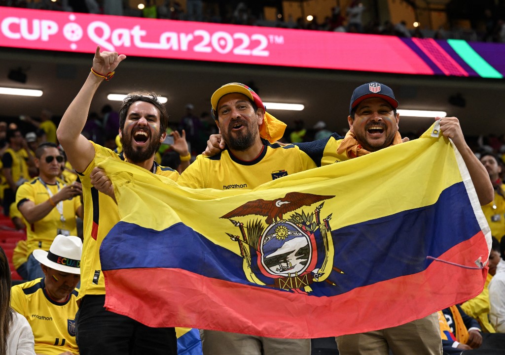 Torcida do Equador em jogo contra o Catar