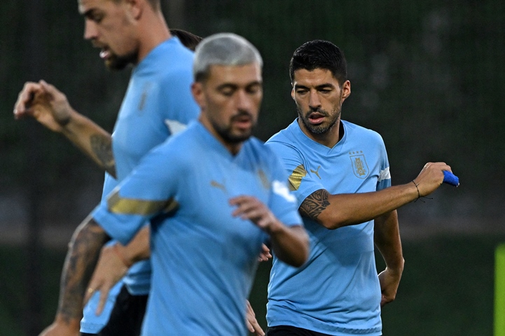 Uruguai estreia na Copa diante da Coreia do Sul