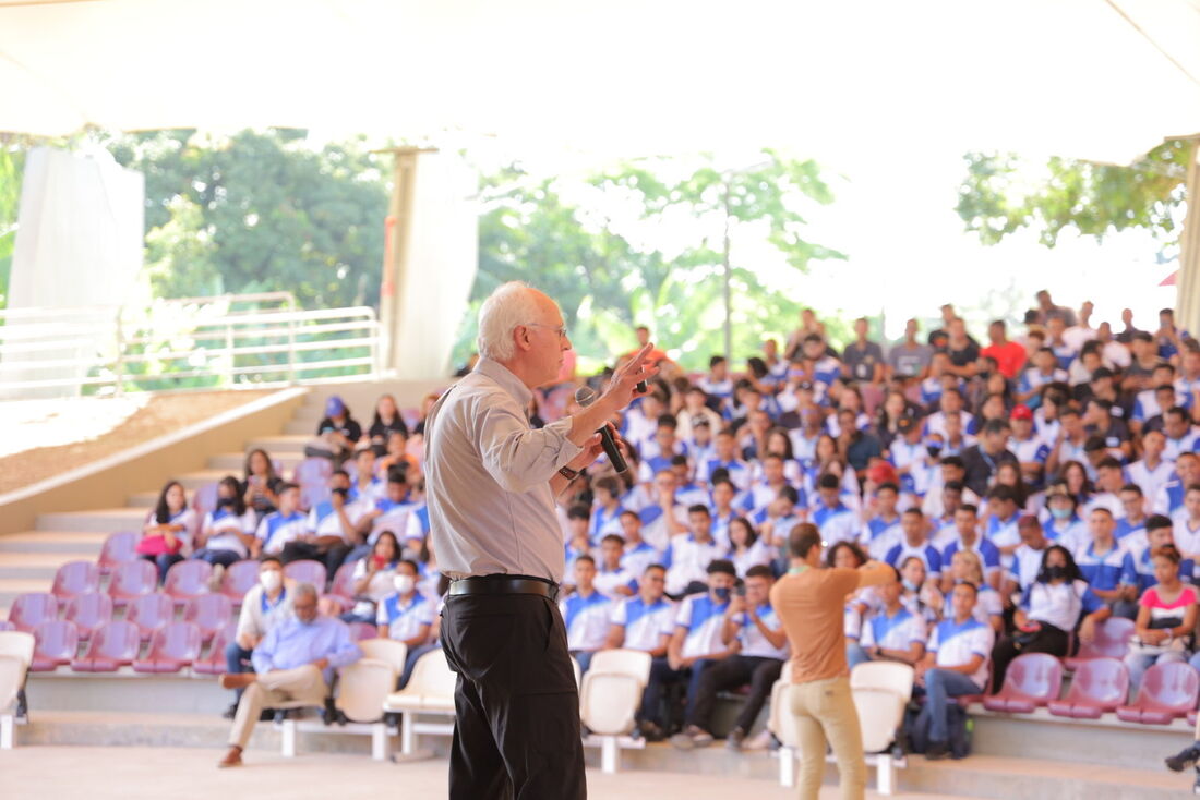 Jim Spann em palestra na UFPE