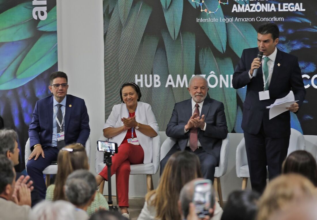 Presidente eleito do Brasil, Luiz Inácio Lula da Silva, participa de uma discussão sobre a Floresta Amazônica na COP27