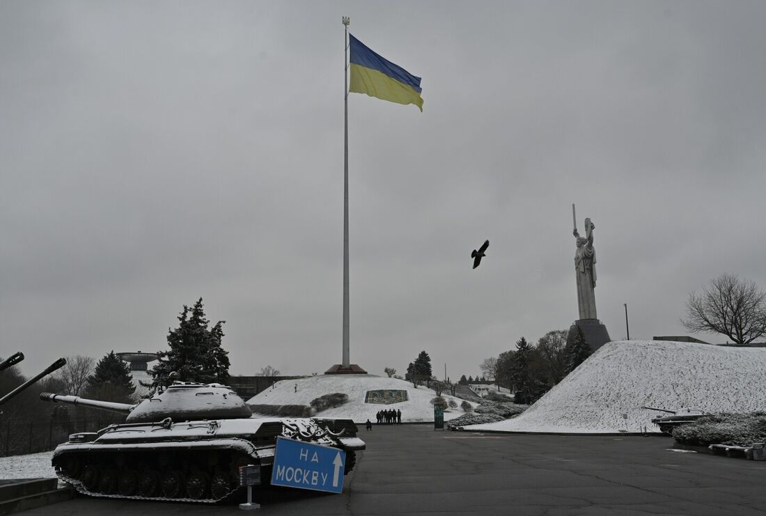 Ofensiva russa coincide com a primeira nevasca em solo ucraniano