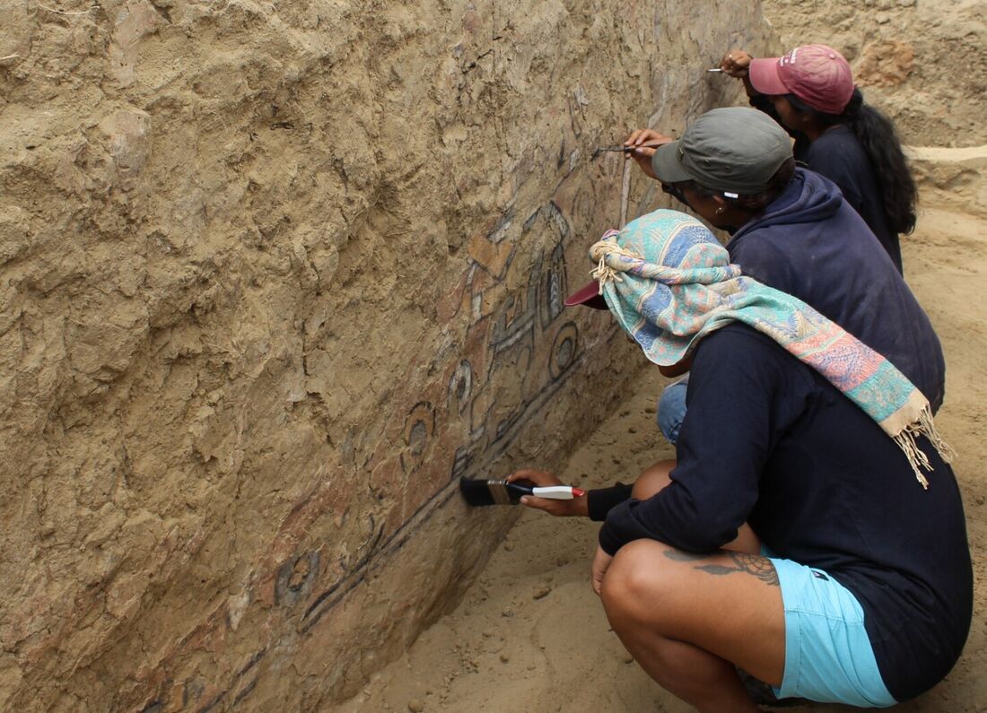 Mais de um século depois, mural pré-hispânico é redescoberto no Peru