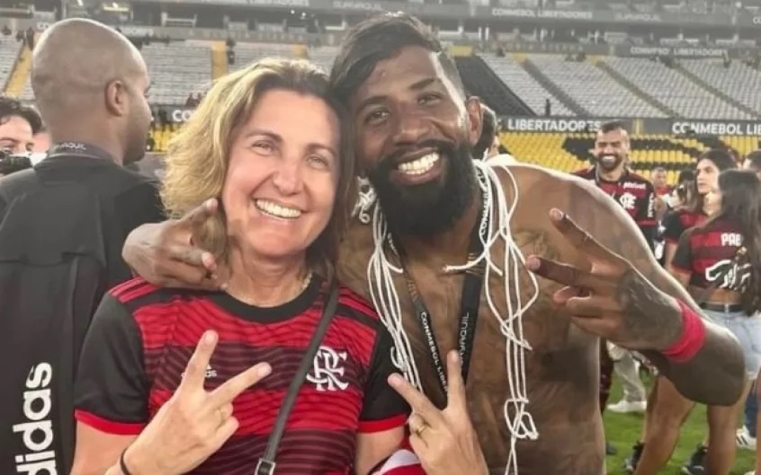 Ângela Machado ao lado de Rodinei, após Flamengo conquistar a Libertadores