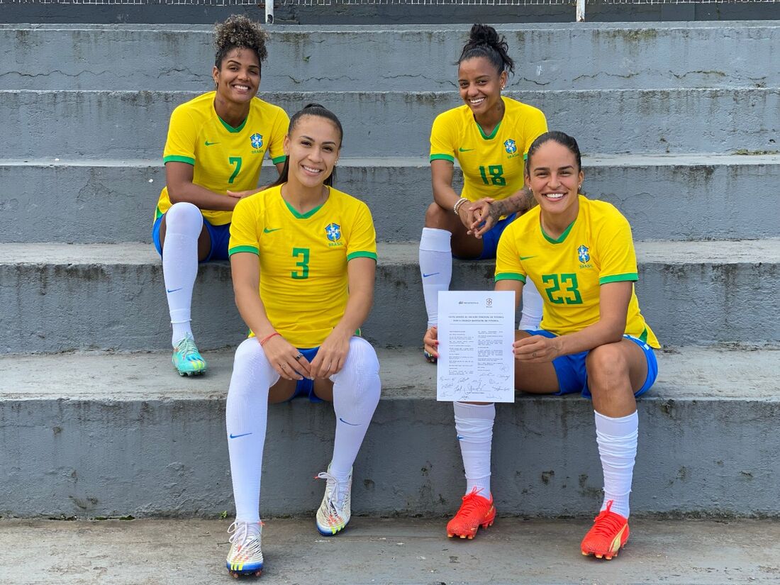 A seleção brasileira feminina de futebol é hepta e não falamos sobre disso  - Justiça de Saia