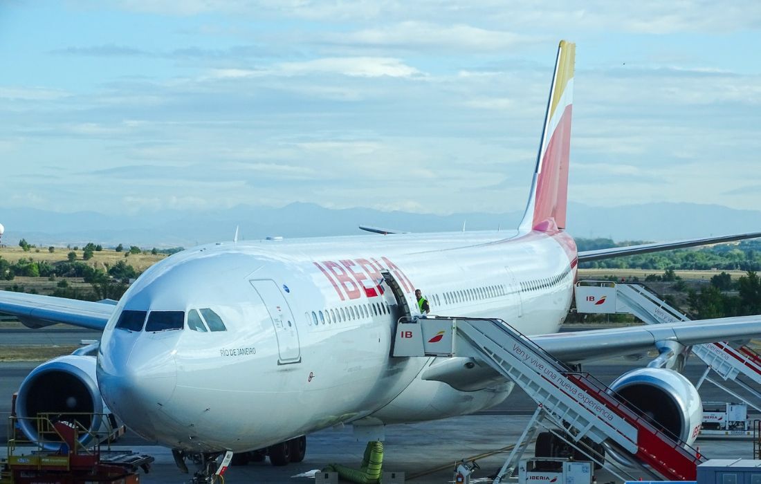 Espanha fecha brevemente espaço aéreo por queda de destroços de foguete chinês