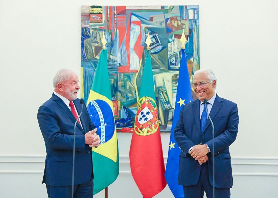 Presidente eleito Luiz Inácio Lula da Silva e primeiro-ministro do país, António Costa em encontro em Portugual 