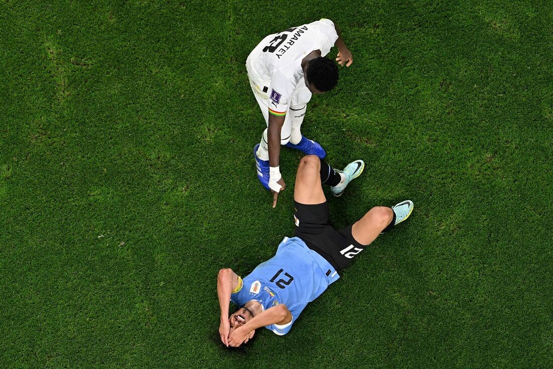 Mesmo ganhando por 2x0, Uruguai foi eliminado da Copa