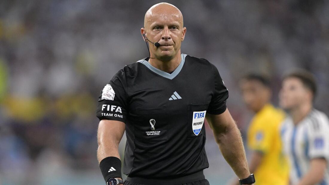 A Fifa confirmou o polonês como arbitro da final da Copa do Mundo no domingo (18), entre Argentina e França 