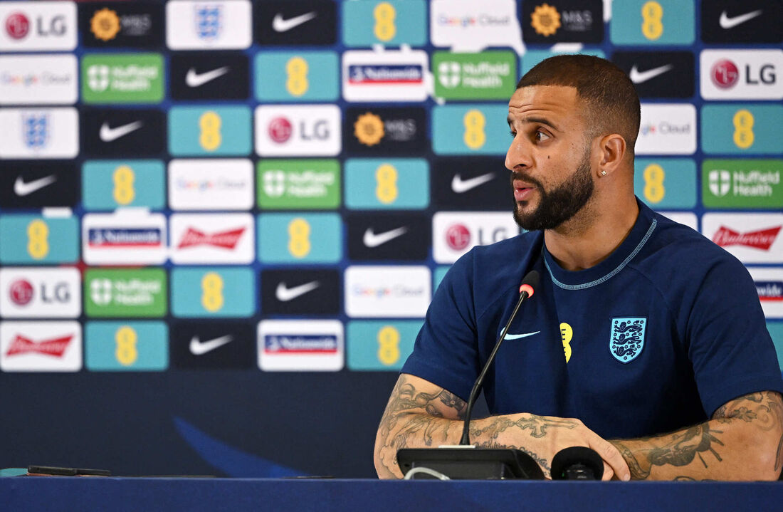 O lateral-direito inglês Kyle Walker disse em entrevista coletiva nesta quarta-feira que sua seleção não deve ficar obcecada com Kylian Mbappé