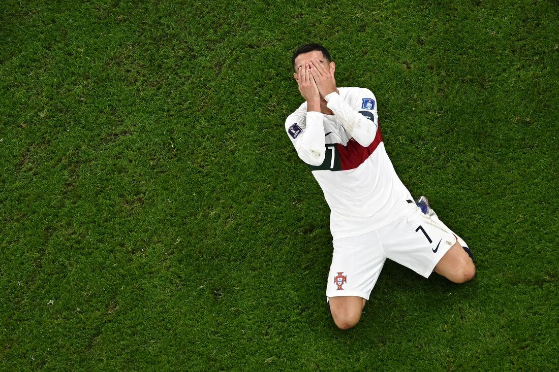 Cristiano Ronaldo iguala recorde mundial de jogos por seleção ao entrar em  campo contra o Marrocos