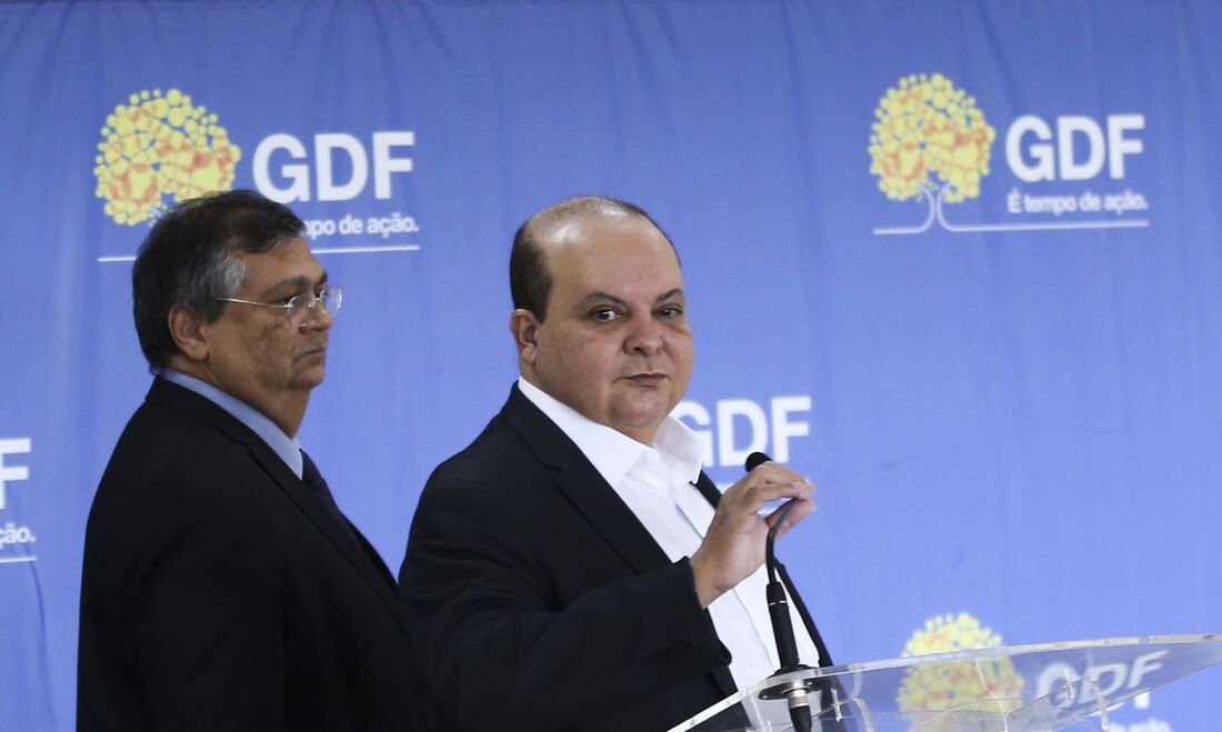 Governador do Distrito Federal, Ibaneis Rocha. O futuro ministro da Justiça e Segurança Pública, Flávio Dino, participou da reunião com o governador do Distrito Federal acompanhado do também futuro ministro da Defesa, José Múcio