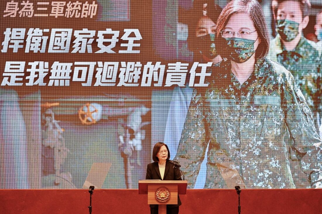 Taiwan aumenta período do serviço militar obrigatório e cita ameaça da China