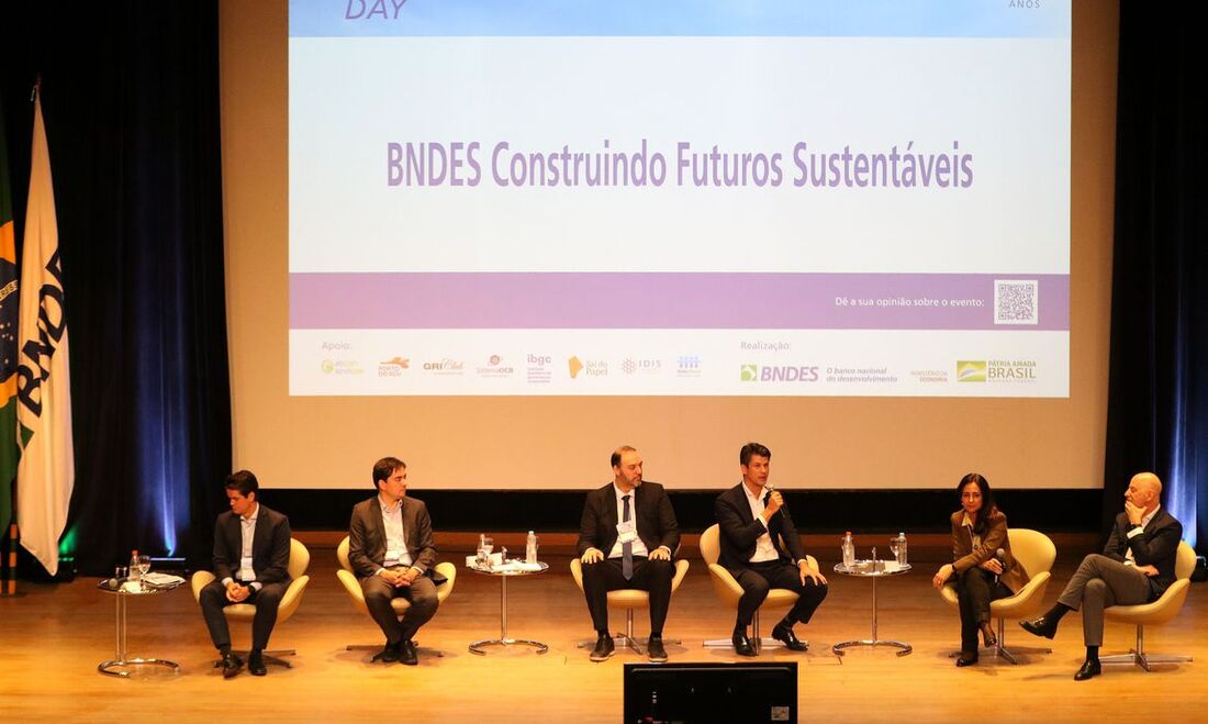 Diretor de finanças do BNDES durante o encontro BNDES Day, promovido pela instituição e pelo Ministério da Economia, na sede do banco, no Rio de Janeiro