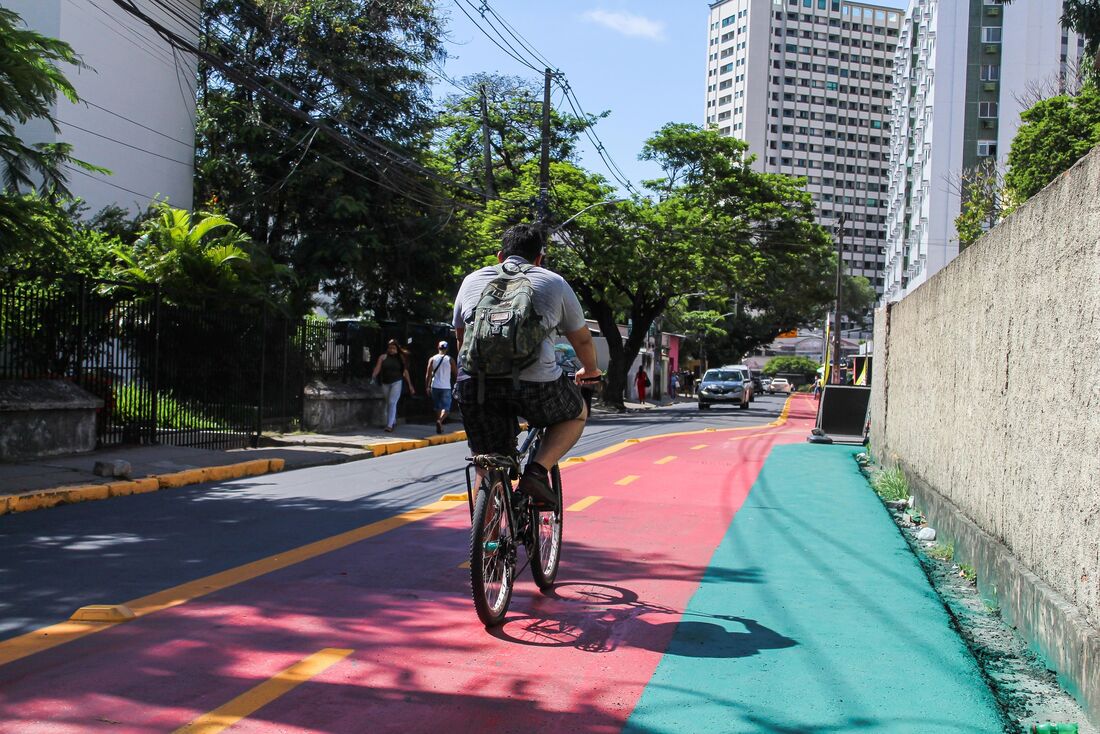 Rua padre Inglês, no bairro da Boa Vista 