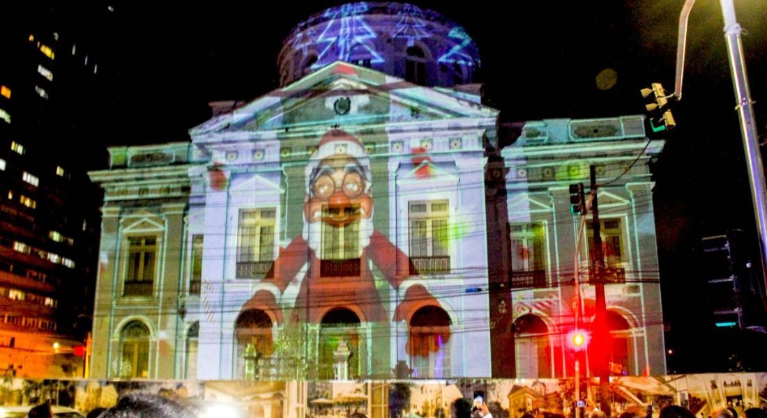 Neste ano, o projeto que leva o nome de "Dança das Luzes" 