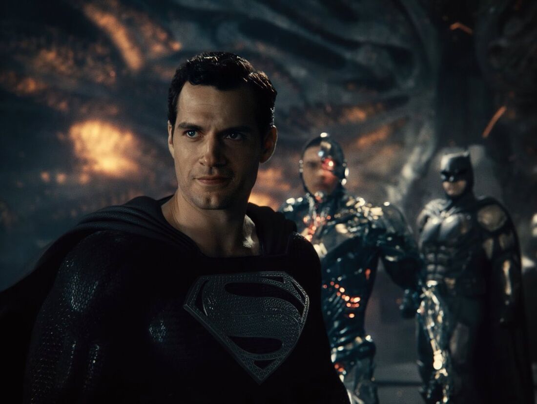 Henry Cavill is just ❤. em 2023  Superhomem, Super herói, Cinema