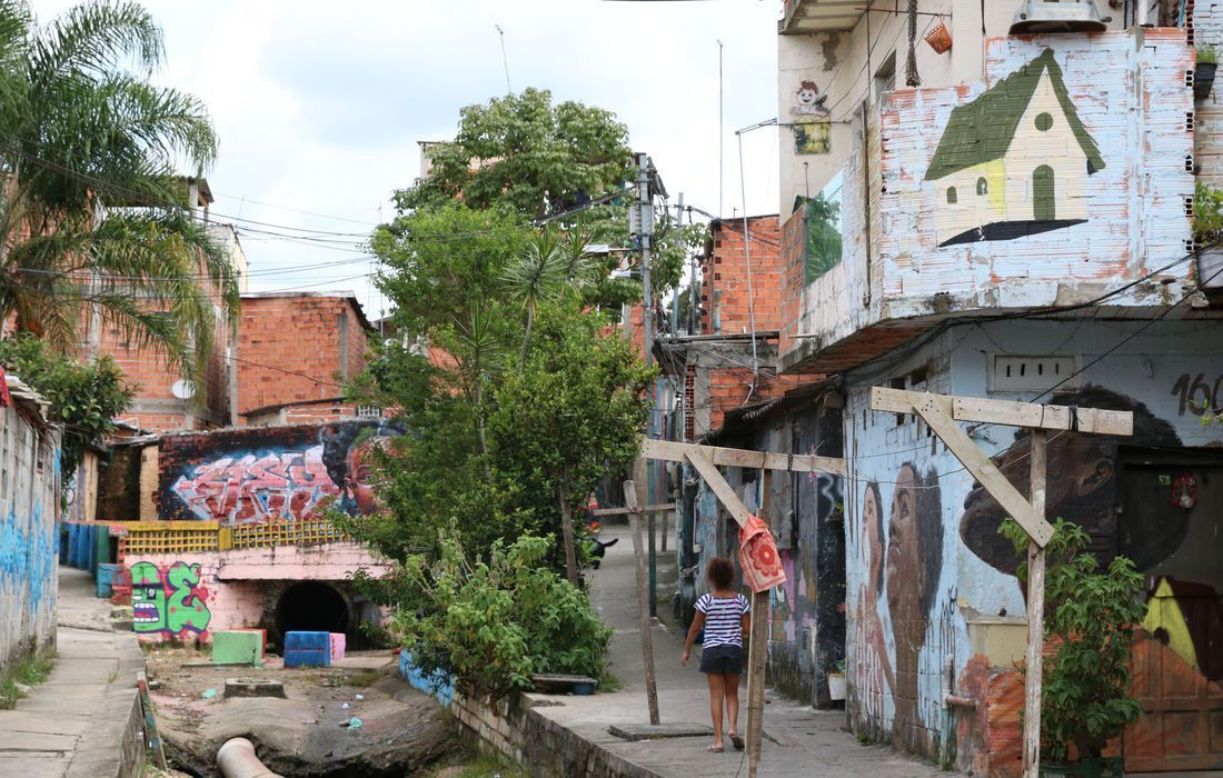 Publicado decreto que institui o Programa Nacional Qualifica Mulher