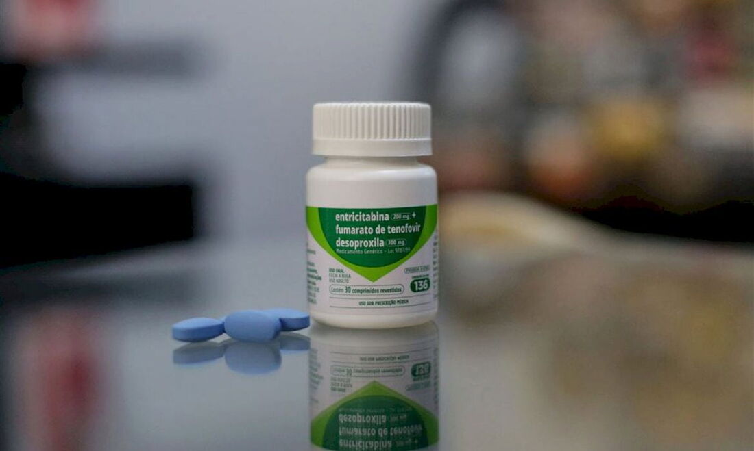 Medicamento de profilaxia pré-exposição (PrEP) ao HIV