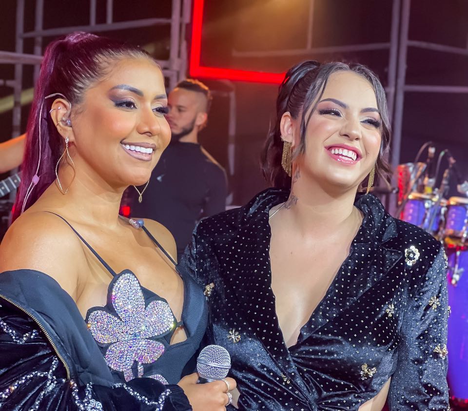 Priscila Senna e Raphaela Santos, cantoras