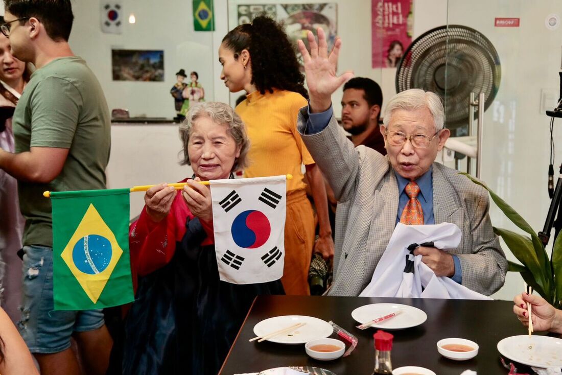 A torcida esteve dividida no restaurante Borgogui - uma tradicional casa coreana localizada no bairro de Casa Forte, na Zona Norte do Recife 