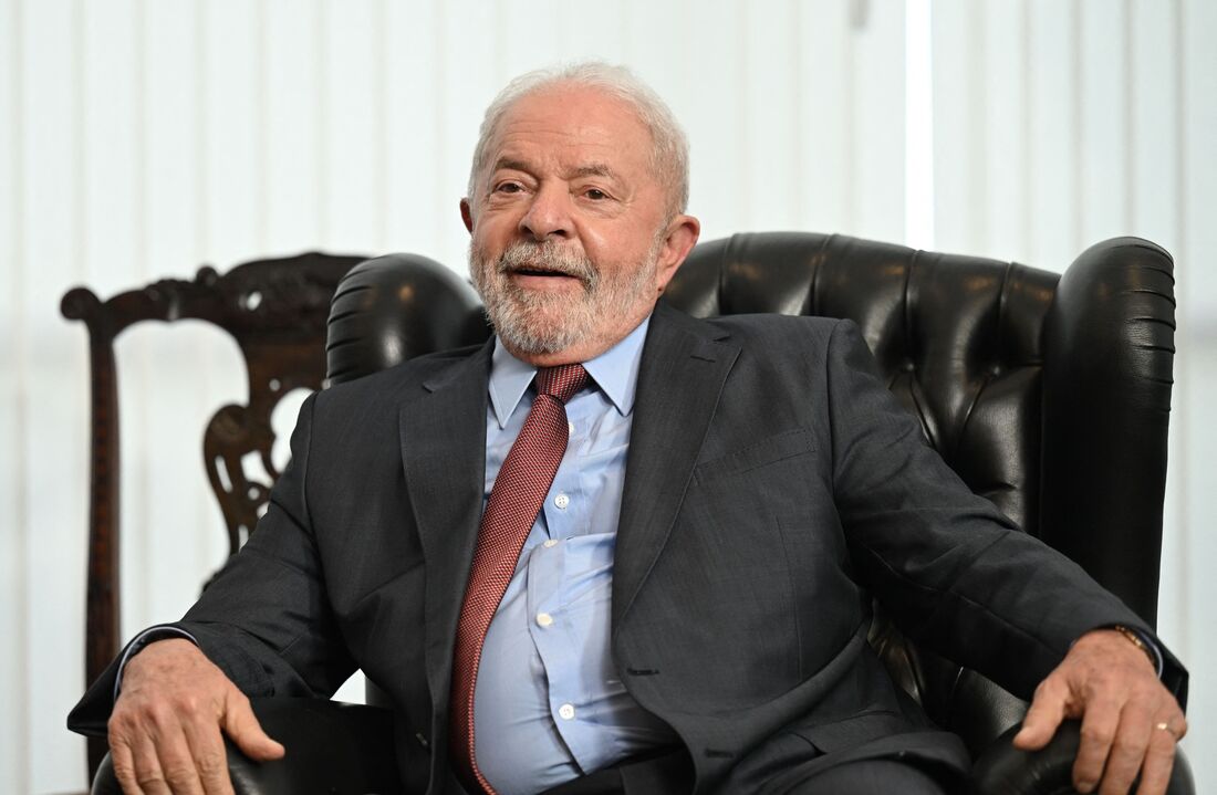 Primeiro dia de Lula: proteção da Amazônia, freio em privatizações e no acesso a armas