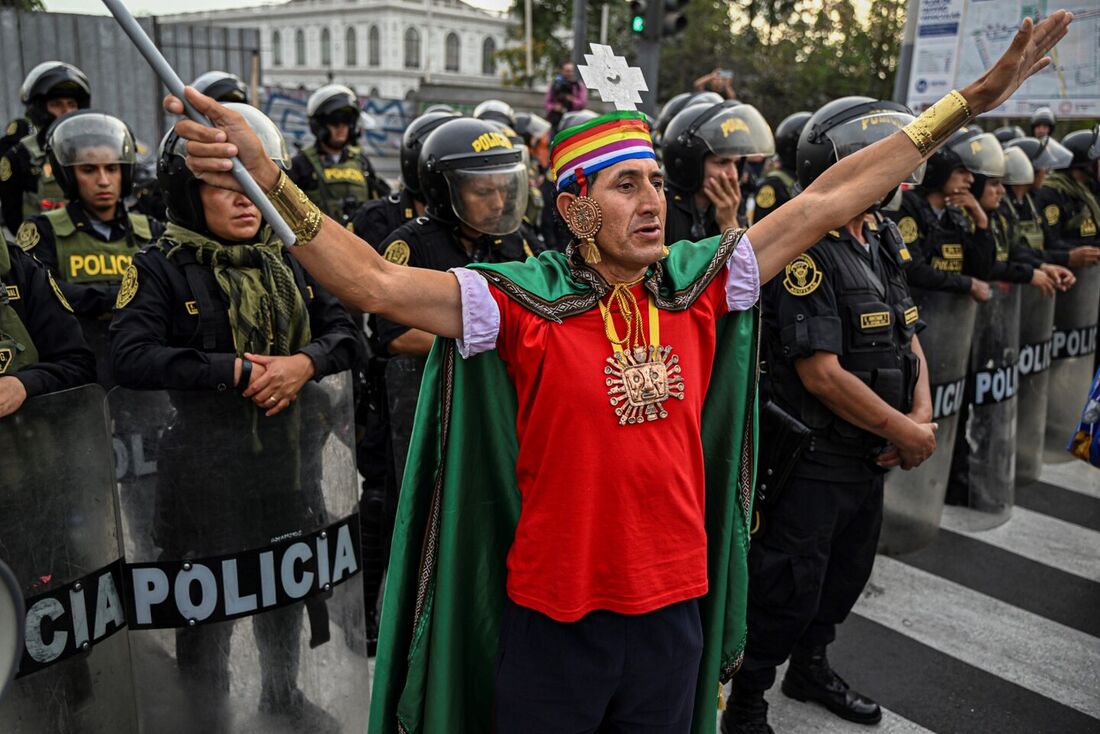 Peru registra uma morte em confrontos na véspera de grande manifestação em Lima