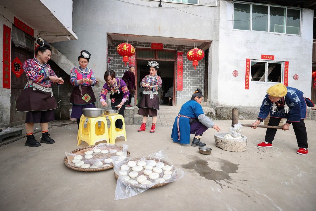 Chineses iniciam feriadão do Ano Novo Lunar marcado por temores da Covid-19