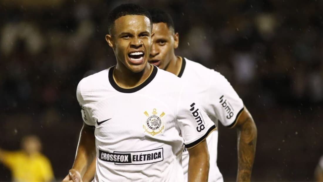 O Corinthians venceu a Juazeirense por 4 a 0  