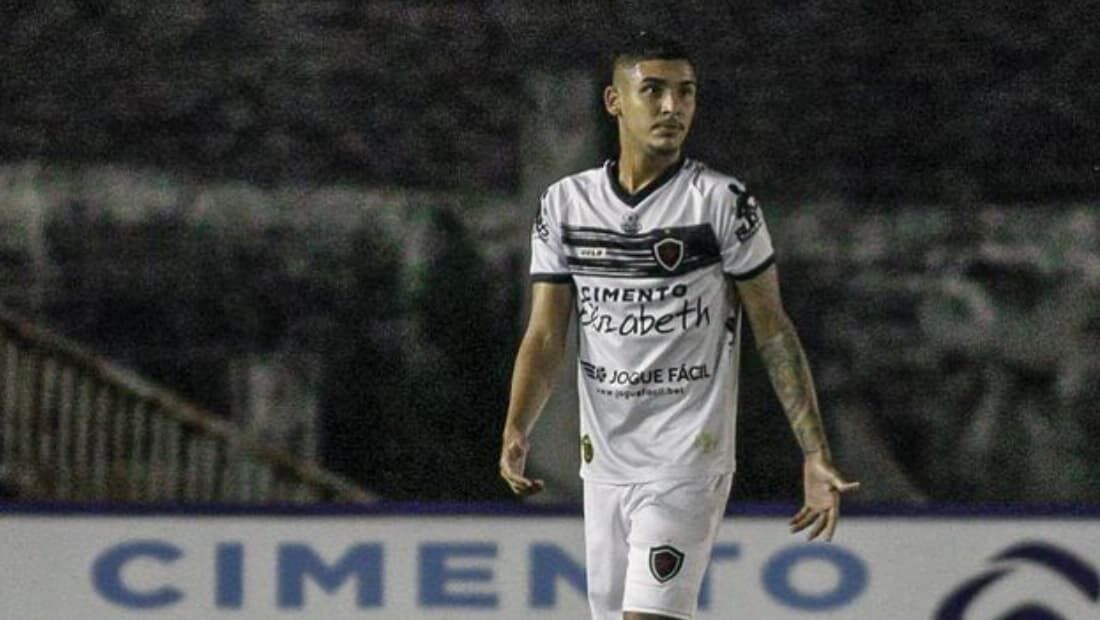 Gabriel Yanno, novo reforço do Santa Cruz