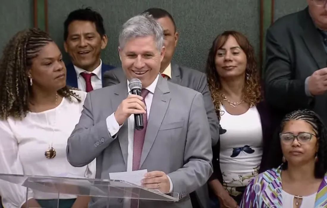 O ministro do Desenvolvimento Agrário Paulo Teixeira na cerimônia de posse nesta terça-feira (03)