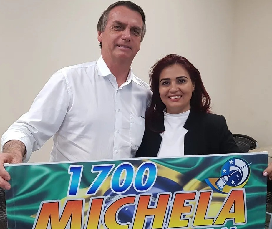 Presa pelos atos golpistas em Brasília, Michela Lacerda foi candidata em 2018 com direito a pedido de votos de Jair Bolsonaro