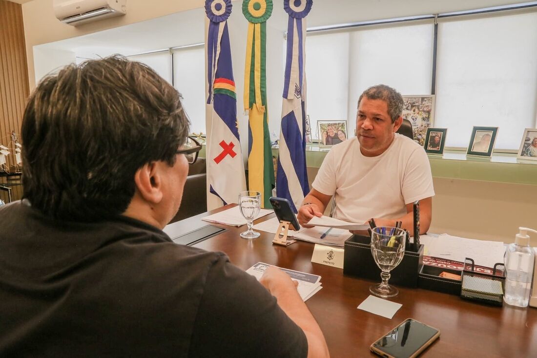 Prefeito discute a possibilidade de recorrer à Justiça para recuperar recursos da previdência municipal