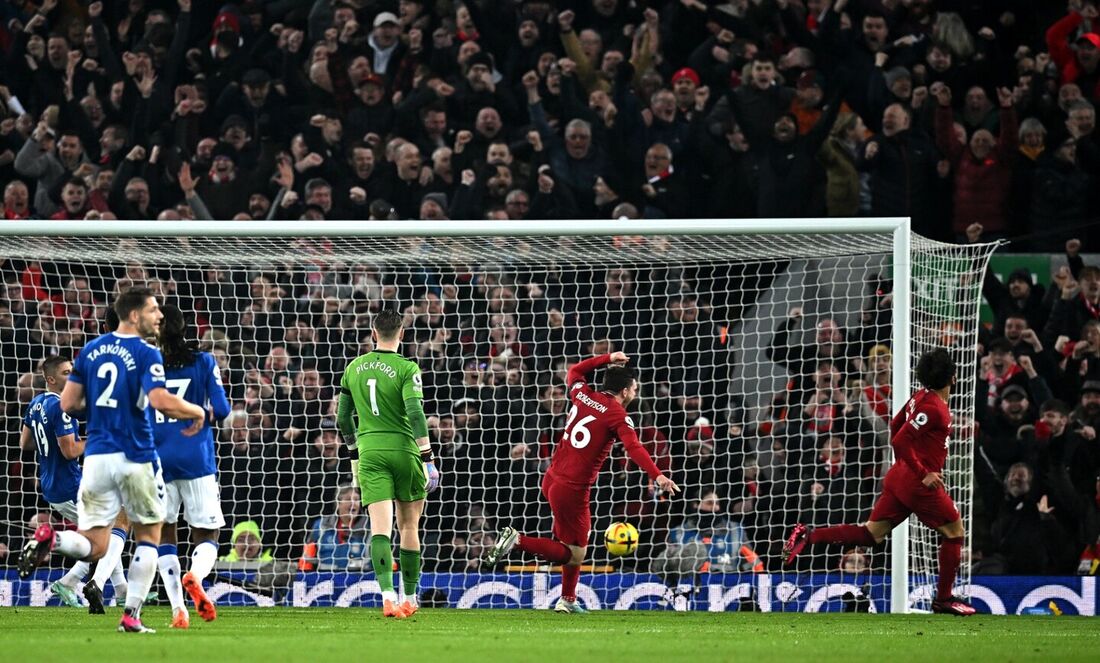 Salah chegou ao oitavo gol na Premier League 