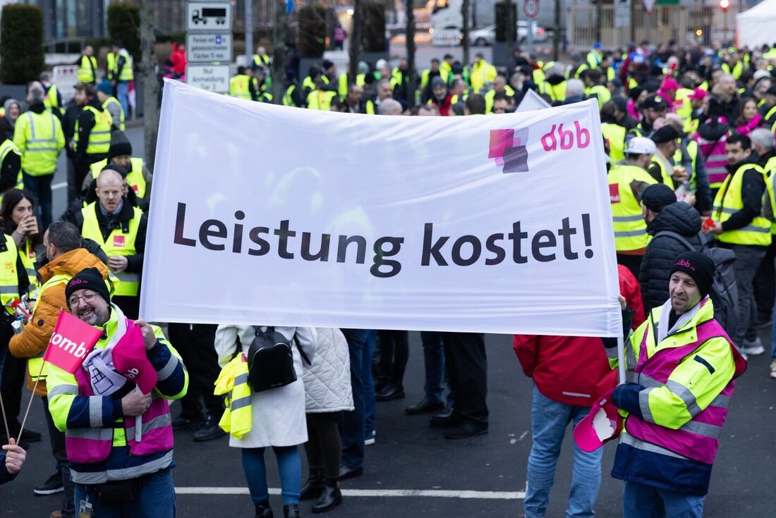 Manifestação no aeroporto de Frankfurt