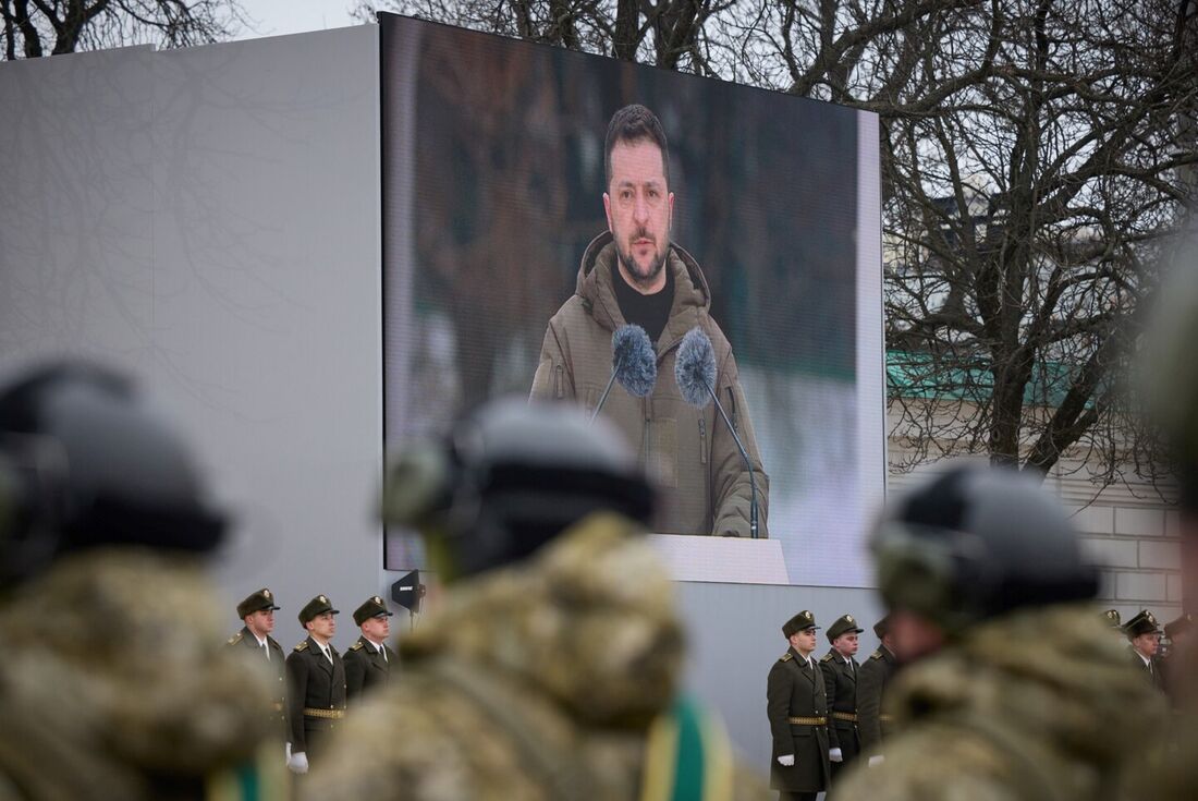 No aniversário da invasão russa, Zelensky promete 'vitória este ano'