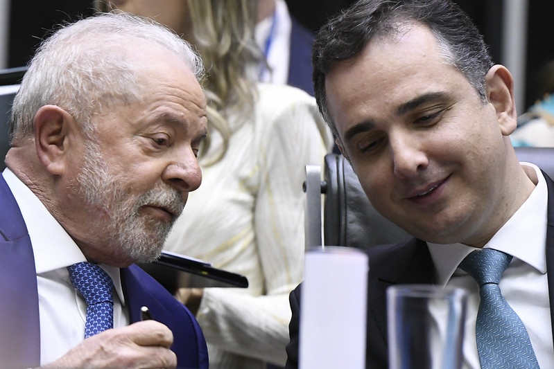 Lula e Rodrigo Pacheco