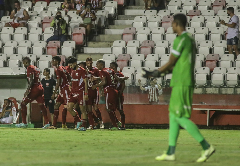 Náutico vem de um empate em 2x2 com o CRB