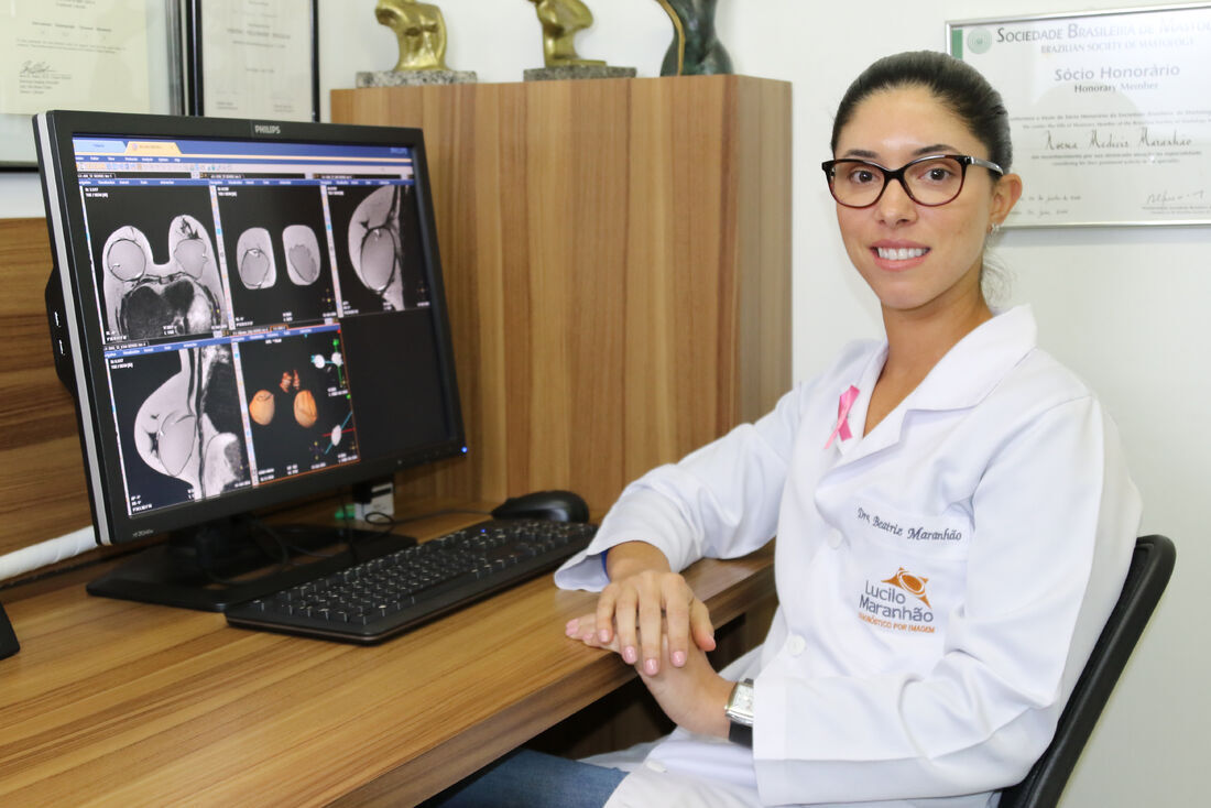 Médica radiologista Beatriz Maranhão, membro da comissão nacional de mamografia do Colégio Brasileiro de Radiologia e da Sociedade de Radiologia de Pernambuco, professora convidada e médica radiologista do IMIP