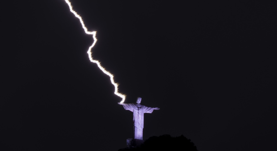 Raio no Cristo Redentor